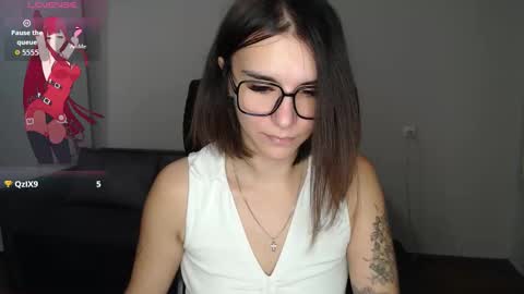 Liza online show from 12-04-25, 04:05