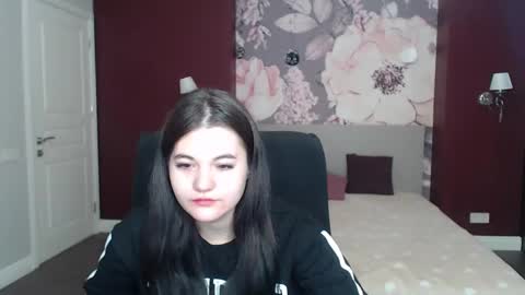 ElinaMils online show from 03-12-25, 06:40