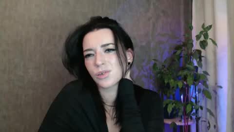 Elina online show from 10-14-25, 11:16