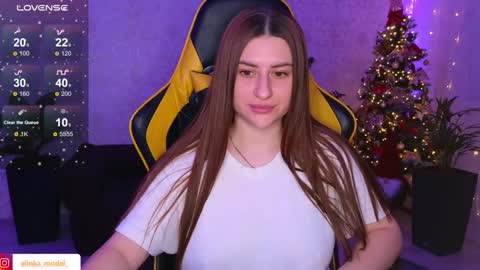 Elina online show from 12-15-24, 06:48