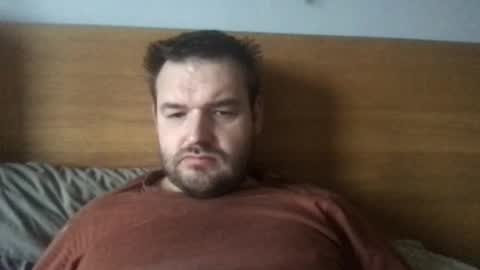 Snapshot of eliot26 chatting on 12-31-24, 10:48 e26 online show from 12-31-24, 10:48