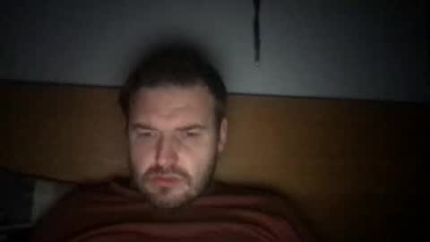 Snapshot of eliot26 chatting on 01-04-25, 12:37 e26 online show from 01-04-25, 12:37