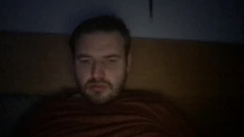 Snapshot of eliot26 chatting on 01-06-25, 09:00 e26 online show from 01-06-25, 09:00