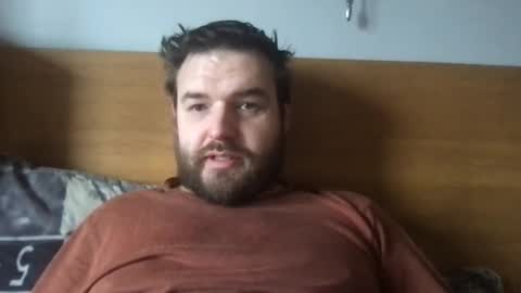 Snapshot of eliot26 chatting on 02-04-25, 10:32 e26 online show from 02-04-25, 10:32