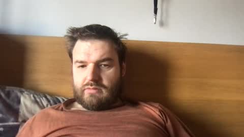 Snapshot of eliot26 chatting on 02-05-25, 11:23 e26 online show from 02-05-25, 11:23