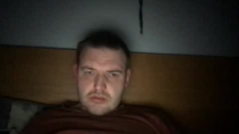 Snapshot of eliot26 chatting on 02-16-25, 09:48 e26 online show from 02-16-25, 09:48