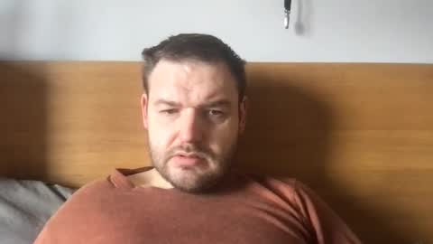 Snapshot of eliot26 chatting on 03-01-25, 10:45 e26 online show from 03-01-25, 10:45