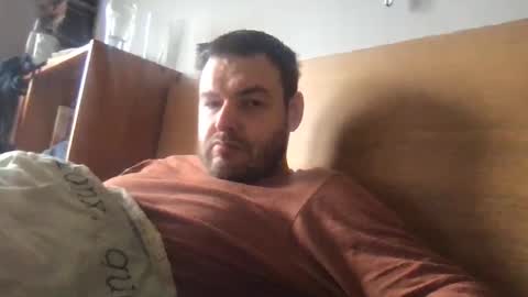 Snapshot of eliot26 chatting on 03-02-25, 02:21 e26 online show from 03-02-25, 02:21