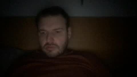 Snapshot of eliot26 chatting on 03-04-25, 08:46 e26 online show from 03-04-25, 08:46