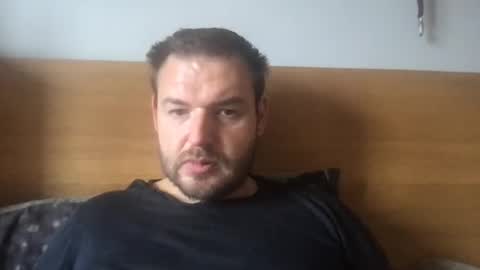 Snapshot of eliot26 chatting on 10-01-25, 11:05 e26 online show from 10-01-25, 11:05