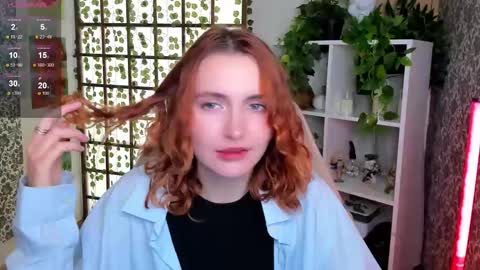 Elis  online show from 10-21-25, 02:01