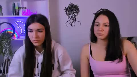 Snapshot of elis_sunny chatting on 02-09-26, 07:40 elis_sunny online show from 02-09-26, 07:40