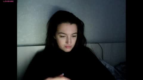 elisa_dove208 online show from 11-20-25, 04:45