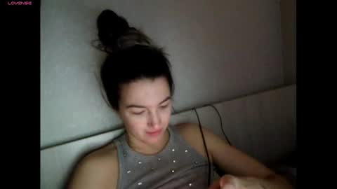 elisa_dove208 online show from 12-22-25, 04:53