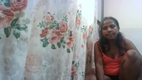 elisabet88 online show from 11-30-25, 10:19
