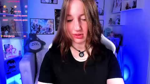 Snapshot of elisabeth_binder chatting on 06-28-26, 03:34 your sweet Lisa online show from 06-28-26, 03:34
