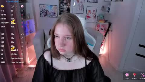 Snapshot of elisabeth_binder chatting on 07-13-26, 03:20 your sweet Lisa online show from 07-13-26, 03:20