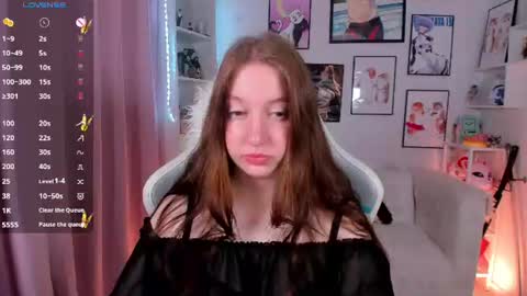 Snapshot of elisabeth_binder chatting on 07-19-26, 03:21 your sweet Lisa online show from 07-19-26, 03:21