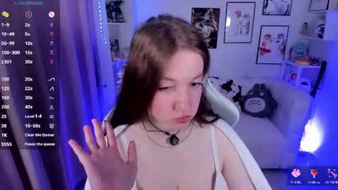 Snapshot of elisabeth_binder chatting on 07-20-26, 03:21 your sweet Lisa online show from 07-20-26, 03:21