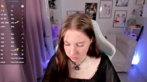 Snapshot of elisabeth_binder chatting on 07-21-26, 03:31 your sweet Lisa online show from 07-21-26, 03:31