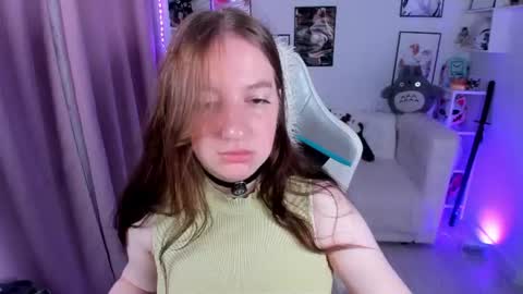 Snapshot of elisabeth_binder chatting on 07-31-26, 03:39 your sweet Lisa online show from 07-31-26, 03:39