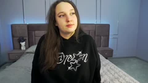 Elison online show from 03-12-25, 06:29