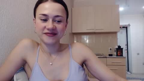 Snapshot of eliscuteblonde chatting on 12-03-25, 05:26 Elis online show from 12-03-25, 05:26