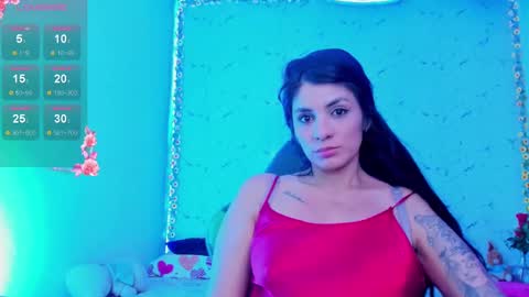 Snapshot of elissa_iris chatting on 11-16-25, 02:39 E L I S S A online show from 11-16-25, 02:39