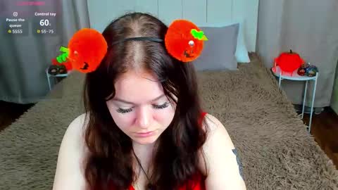 ElisSweet online show from 10-23-25, 01:27