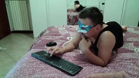 eliza___green online show from 10-30-25, 05:35