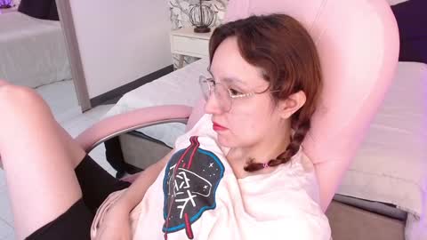 Eliza online show from 01-17-25, 07:27