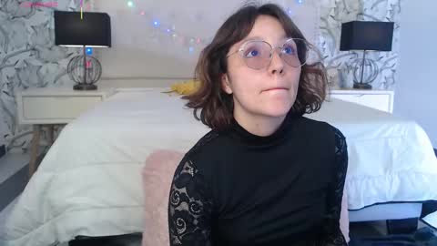 Eliza online show from 12-01-25, 07:30