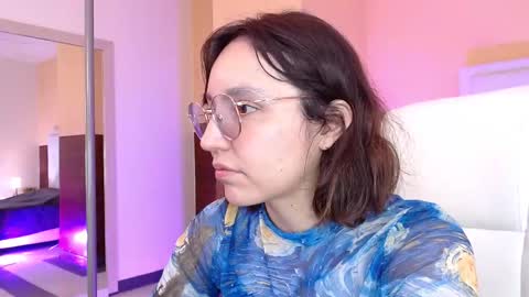 Eliza online show from 01-08-26, 07:38