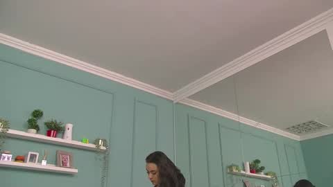 Eliza online show from 01-16-25, 10:10