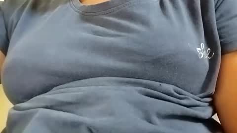 Snapshot of eliza_sexy03 chatting on 09-13-25, 03:45 eliza_sexy03 online show from 09-13-25, 03:45