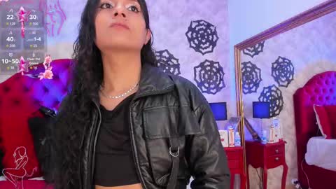 Elizabet Taylor online show from 10-14-25, 01:50