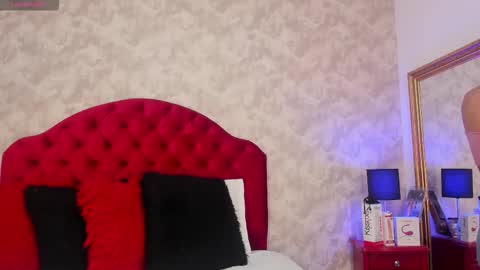 Elizabet Taylor online show from 12-02-25, 10:42