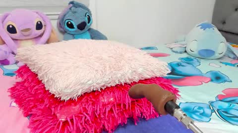 ELIZA online show from 11-05-25, 03:06