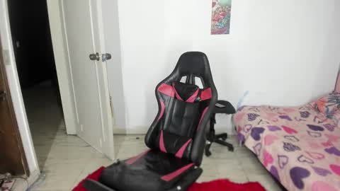 Snapshot of elizabeth_777 chatting on 02-09-25, 08:33 elizabeth_777 online show from 02-09-25, 08:33