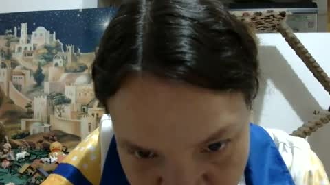 Elizabeth Martinez  online show from 01-02-25, 06:12