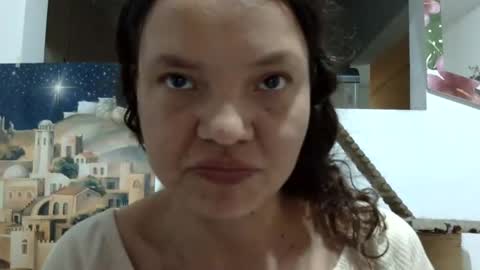 Elizabeth Martinez  online show from 01-05-25, 07:28