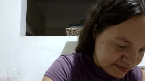 Elizabeth Martinez  online show from 01-19-25, 04:25