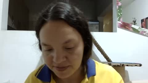 Elizabeth Martinez  online show from 01-21-25, 07:28