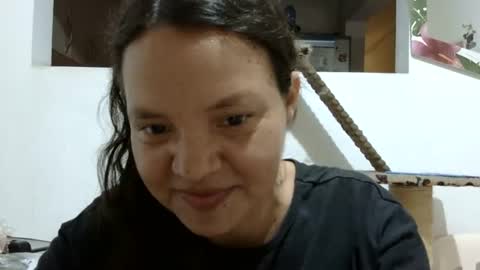 Elizabeth Martinez  online show from 01-22-25, 06:41