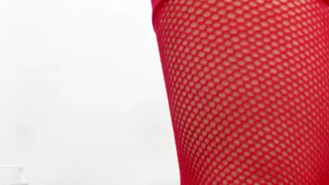 Elizabeth Mathure online show from 10-05-25, 08:01