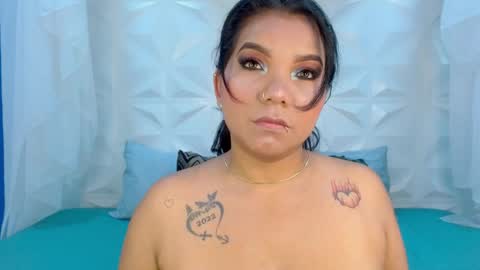 Elizabeth  online show from 04-05-26, 12:13