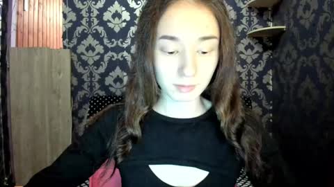 Snapshot of elizabethrice chatting on 12-20-24, 07:39 elizabethrice online show from 12-20-24, 07:39