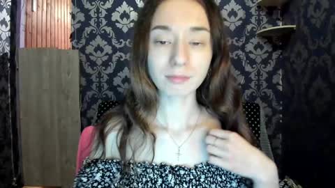 Snapshot of elizabethrice chatting on 12-22-24, 01:01 elizabethrice online show from 12-22-24, 01:01