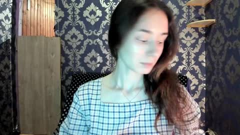 Snapshot of elizabethrice chatting on 02-09-25, 10:32 elizabethrice online show from 02-09-25, 10:32