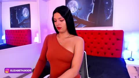 Snapshot of elizabethrodriiguez chatting on 02-01-25, 11:43 Elizabeth Rodrguez online show from 02-01-25, 11:43